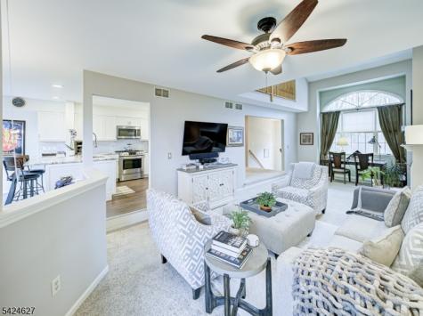 4 Erin Way Lincoln Park NJ 07035