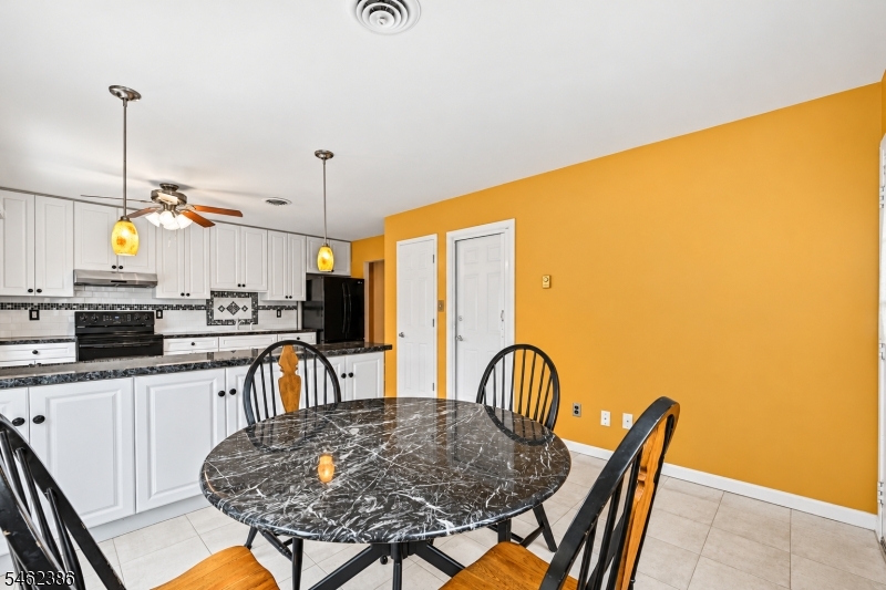 23 Maine Avenue Manchester NJ 08759