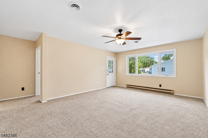 23 Maine Avenue Manchester NJ 08759