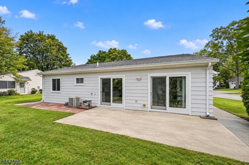 23 Maine Avenue Manchester NJ 08759