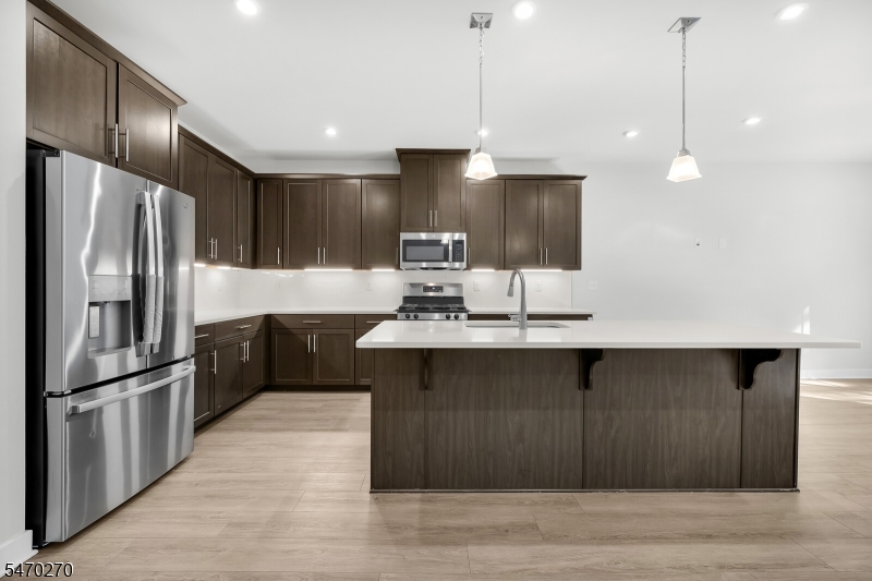 14 Pratt Lane Lawrence NJ 08648