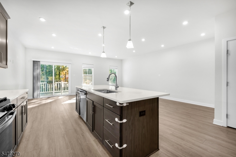 14 Pratt Lane Lawrence NJ 08648