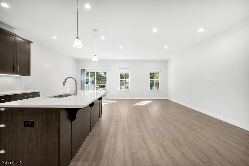 14 Pratt Lane Lawrence NJ 08648