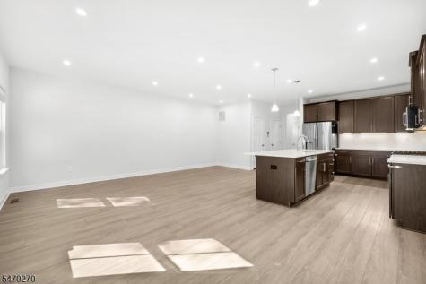 14 Pratt Lane Lawrence NJ 08648