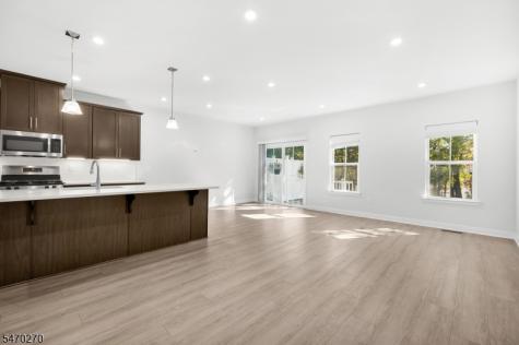 14 Pratt Lane Lawrence NJ 08648