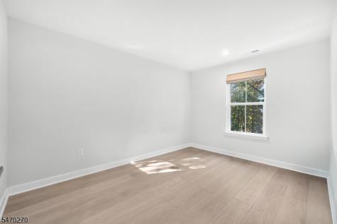 14 Pratt Lane Lawrence NJ 08648