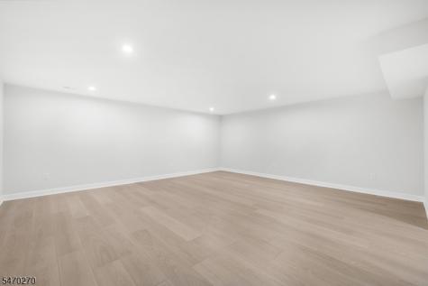 14 Pratt Lane Lawrence NJ 08648