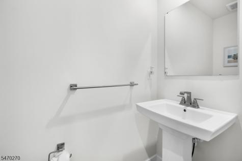 14 Pratt Lane Lawrence NJ 08648