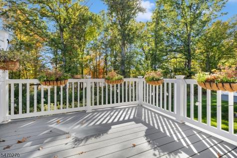 14 Pratt Lane Lawrence NJ 08648