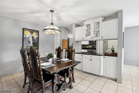 2 Mcchesney Court West Orange NJ 07052