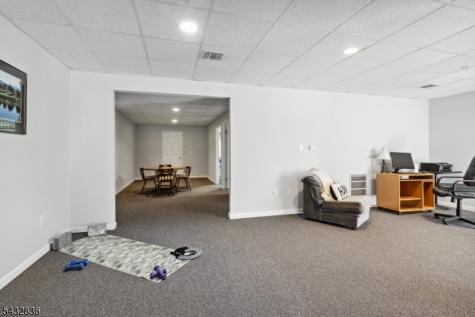 2 Mcchesney Court West Orange NJ 07052