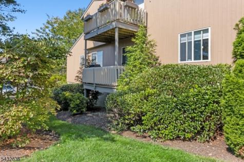 2 Mcchesney Court West Orange NJ 07052