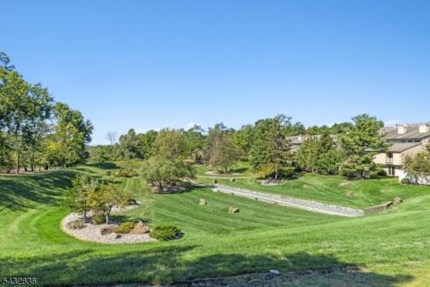 2 Mcchesney Court West Orange NJ 07052