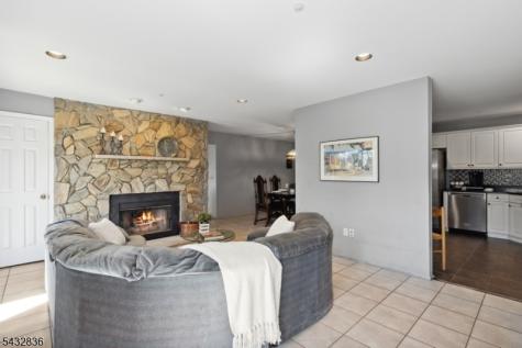 2 Mcchesney Court West Orange NJ 07052