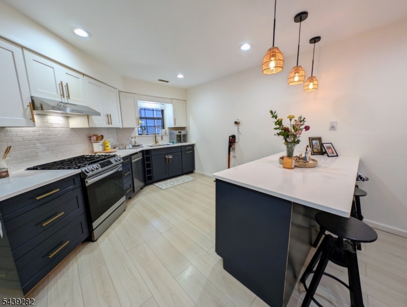 20 Quincy Lane West Milford NJ 07480