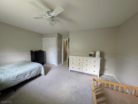 20 Quincy Lane West Milford NJ 07480