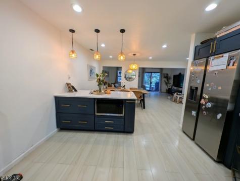 20 Quincy Lane West Milford NJ 07480