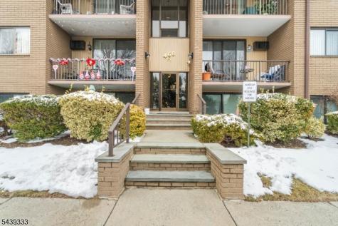 468 Liberty St, Unit 101 Little Ferry NJ 07643