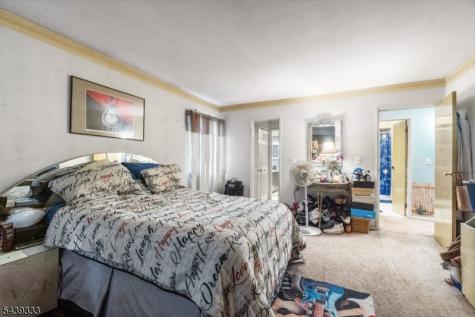 468 Liberty St, Unit 101 Little Ferry NJ 07643