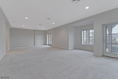 6 Keimel Court West Orange NJ 07052