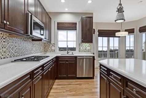 6 Keimel Court West Orange NJ 07052