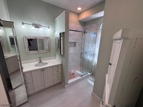 66 Witherspoon Court Morris NJ 07960