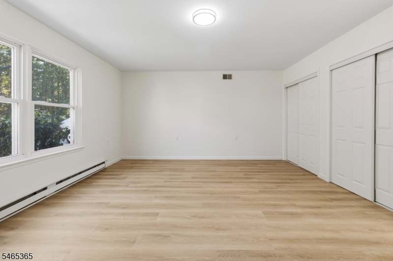 681 Huntington Drive Manchester NJ 08759