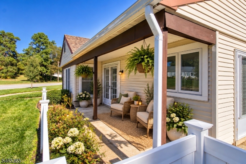 681 Huntington Drive Manchester NJ 08759