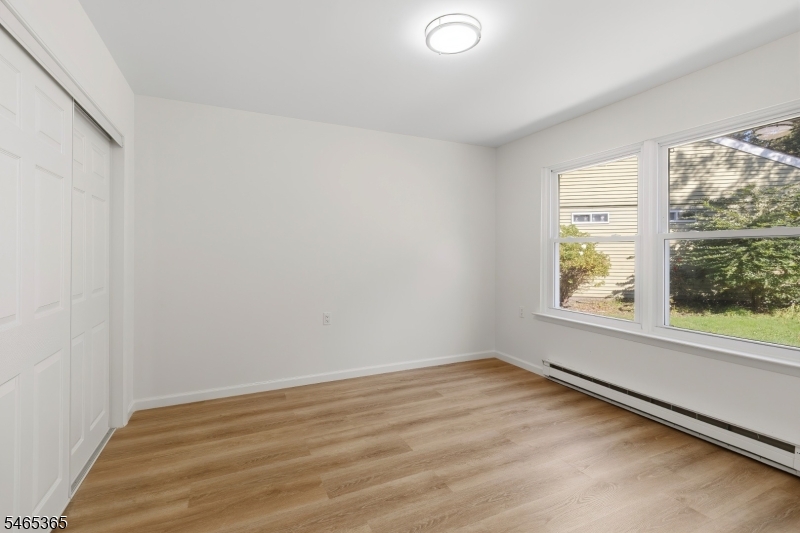 681 Huntington Drive Manchester NJ 08759