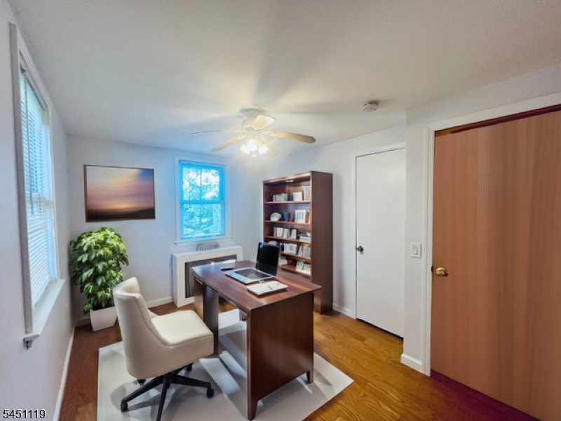 519 Brooklawn Avenue Roselle NJ 07203