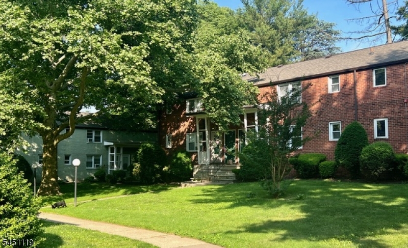 519 Brooklawn Avenue Roselle NJ 07203