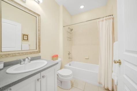 175 George Russell Way Clifton NJ 07013