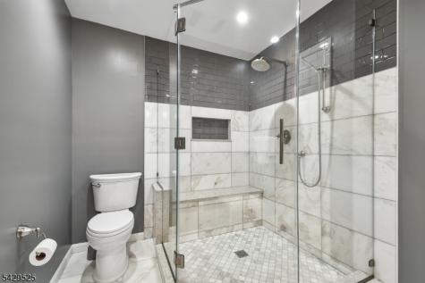 234 Norwich Court Madison NJ 07940