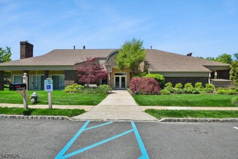 234 Norwich Court Madison NJ 07940