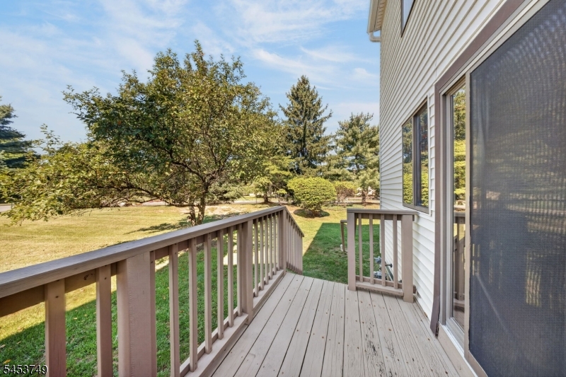 4 Pear Court Raritan NJ 08822