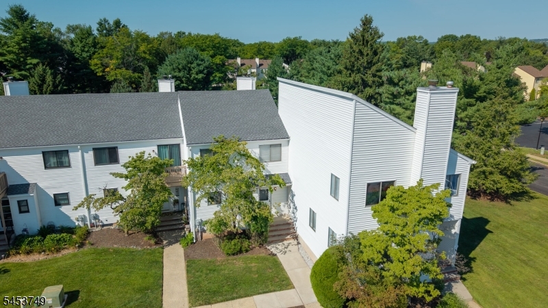 4 Pear Court Raritan NJ 08822