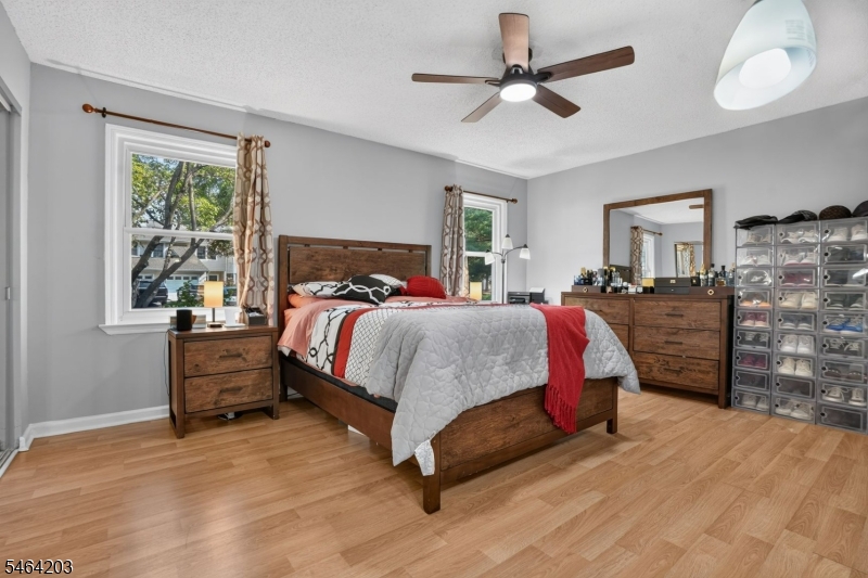 51 Woodmere Drive Sayreville NJ 08859