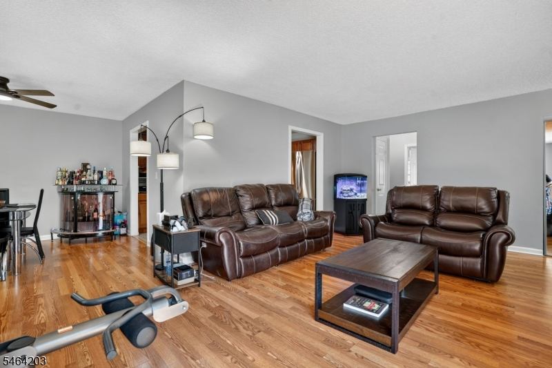 51 Woodmere Drive Sayreville NJ 08859