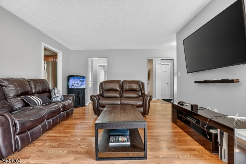 51 Woodmere Drive Sayreville NJ 08859