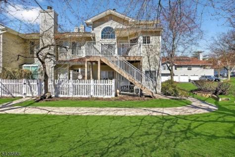 48 Academy Court Bedminster NJ 07921