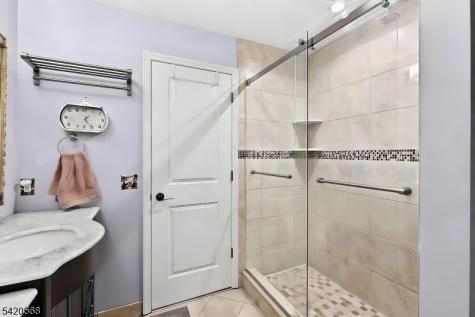 48 Academy Court Bedminster NJ 07921