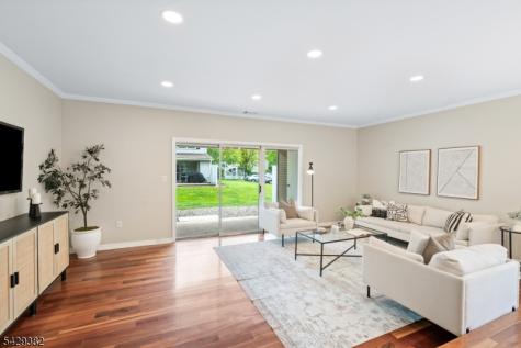 31 Bethany Court Franklin NJ 08823