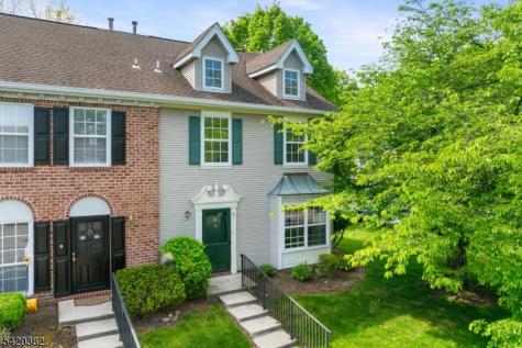 31 Bethany Court Franklin NJ 08823