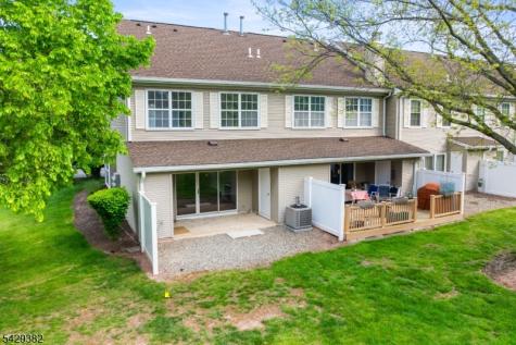31 Bethany Court Franklin NJ 08823