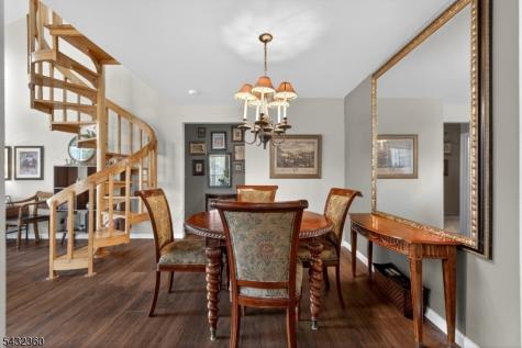703 Pinehurst-10 Union NJ 07083