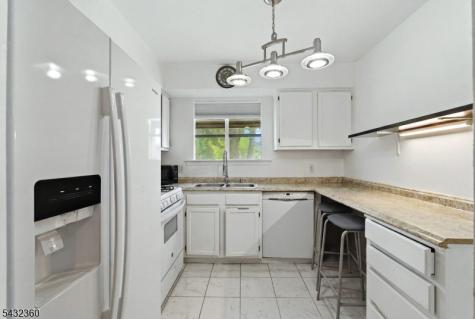 703 Pinehurst-10 Union NJ 07083