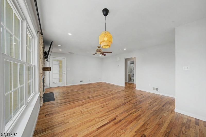 251 Broadmoor-3 Union NJ 07083