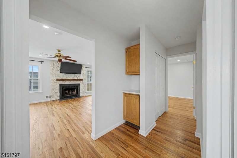 251 Broadmoor-3 Union NJ 07083