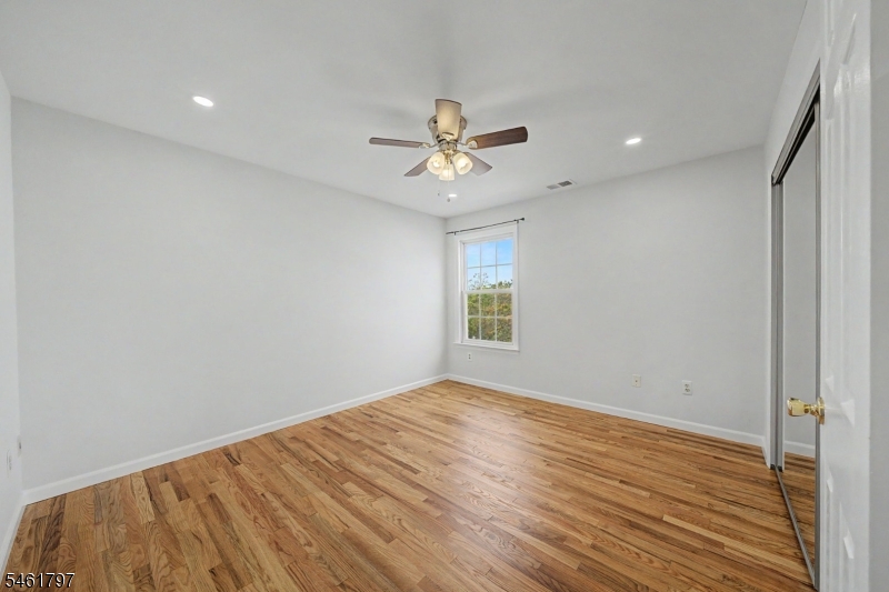 251 Broadmoor-3 Union NJ 07083