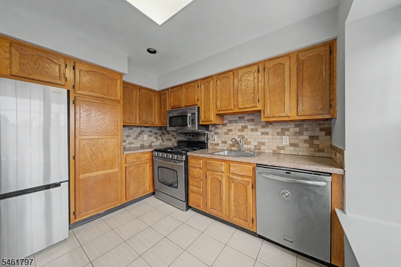 251 Broadmoor-3 Union NJ 07083
